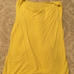 4/10$! Yellow dressy or casual tank top